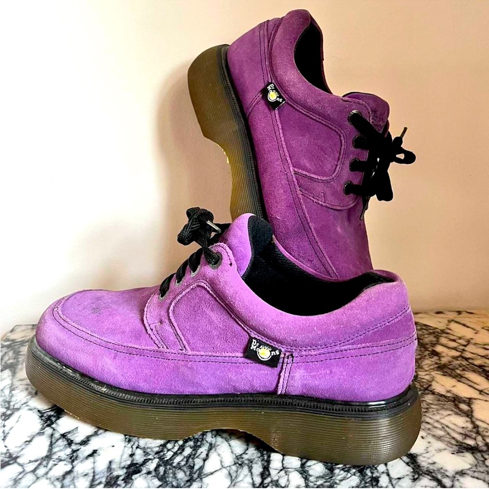 90s DR MARTENS 8380 OXFORD SHOES
PURPLE SUEDE w/ CHUNKY SOLE
Mens 10 / Womens 11